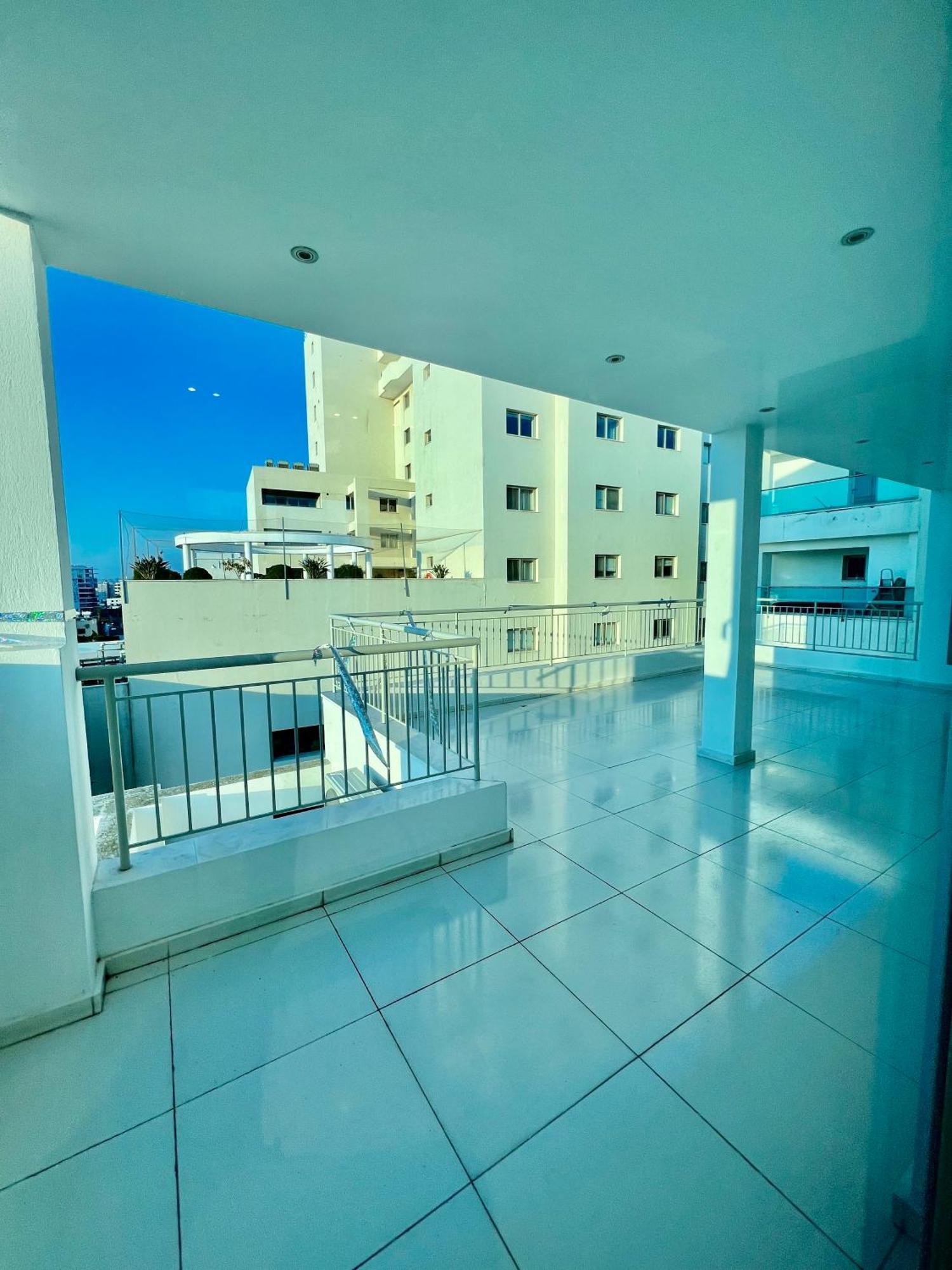Aphrodite Plaza Ларнака Номер фото
