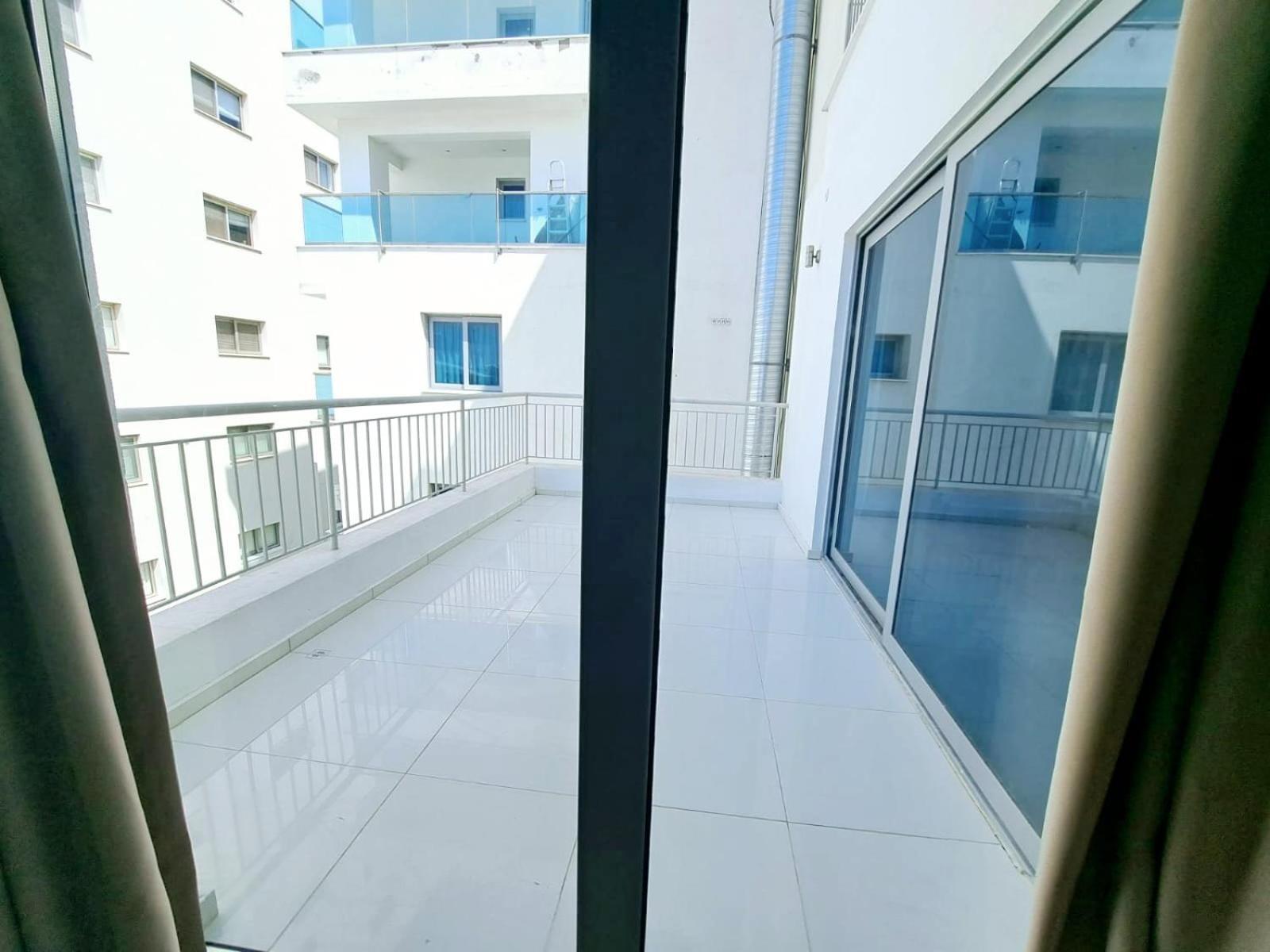 Aphrodite Plaza Ларнака Экстерьер фото